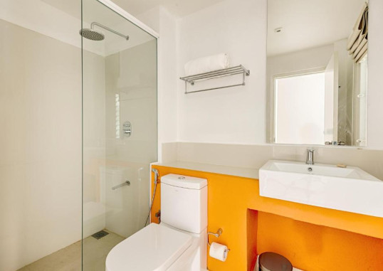 HOTEL J UNAWATUNA 7