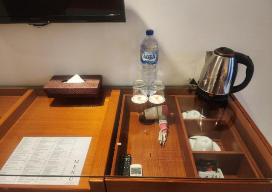 THE SUN HOTEL & SPA 6