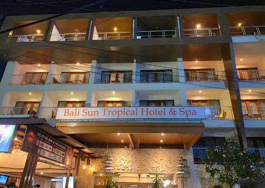 THE SUN HOTEL & SPA 5