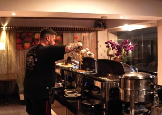 THE SUN HOTEL & SPA 21