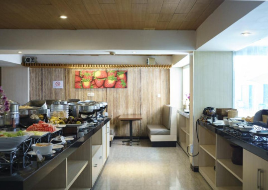 THE SUN HOTEL & SPA 28