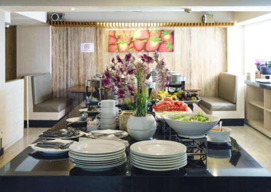THE SUN HOTEL & SPA 29