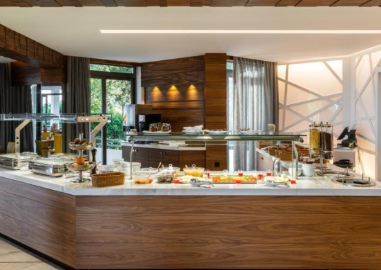 HOTEL POSEIDON 9