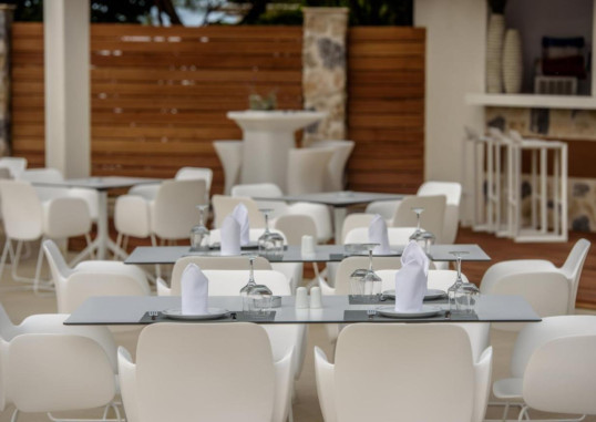 HOTEL POSEIDON 18