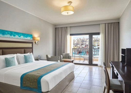 Deluxe Room 1