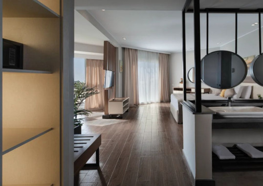 Junior Suite Sea View 2