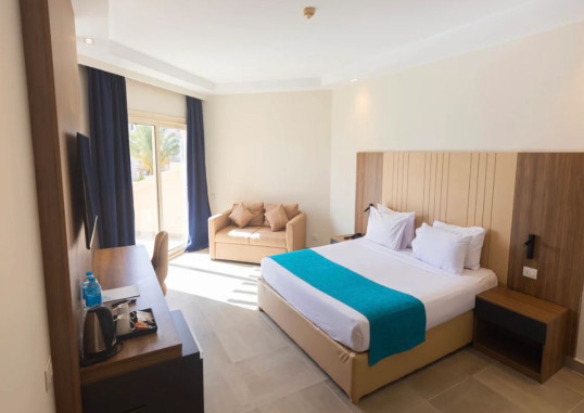Deluxe Room Garden Or Pool View 1