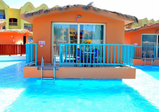 Bungalow 1 Bedroom +18 1