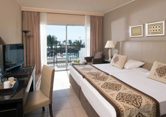 Superior Sea View 1