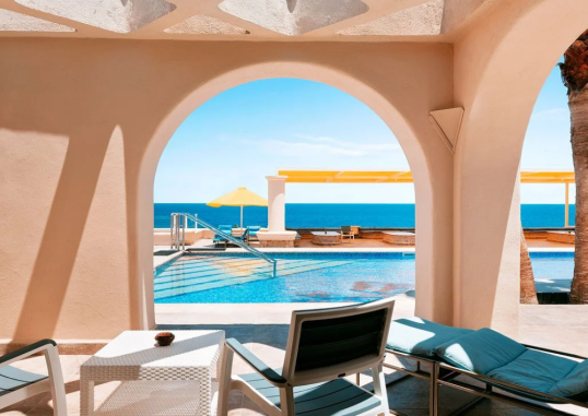 Superior Swim Up Room SV (Adults Only 13+) 2