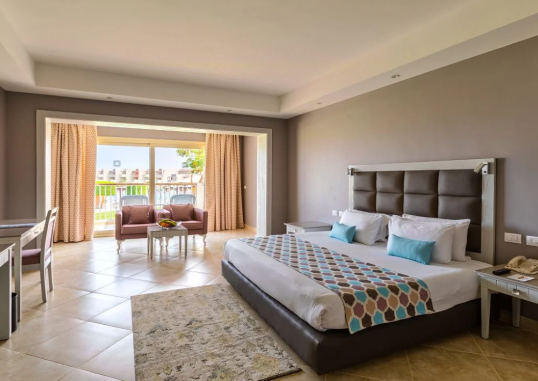 Deluxe Room Garden Or Pool View 2