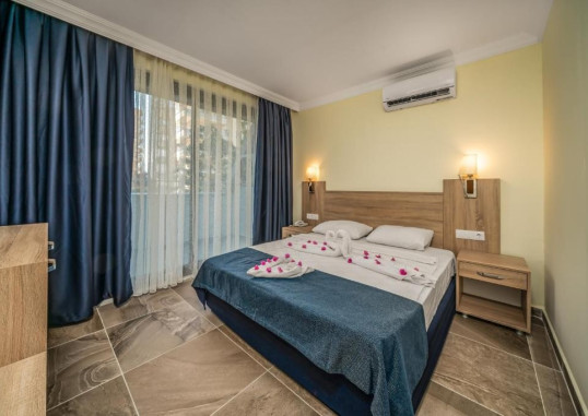 ARSI BLUE SEA BEACH HOTEL 7