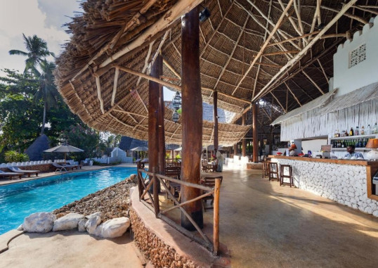 DIAMONDS MAPENZI BEACH CLUB 4