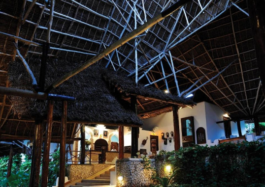 DIAMONDS MAPENZI BEACH CLUB 9