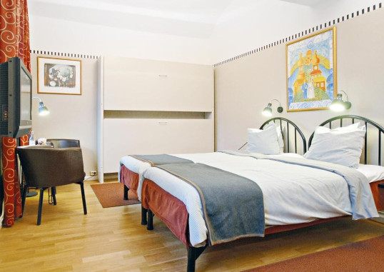 LANGHOLMEN HOTELL 8