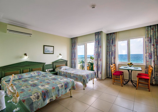 KLEOPATRA ROYAL PALM HOTEL 4