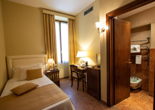 HOTEL LE DUE CORTI 11