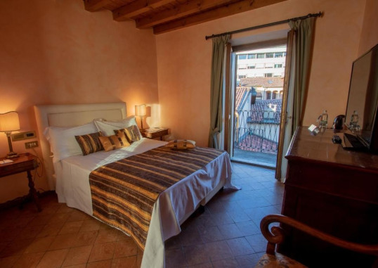 HOTEL LE DUE CORTI 12