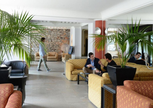 METROPOLE SUISSE 16