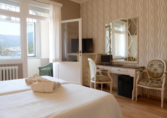 METROPOLE SUISSE 7