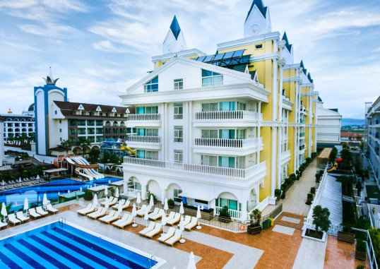 DREAM WORLD RESORT 8