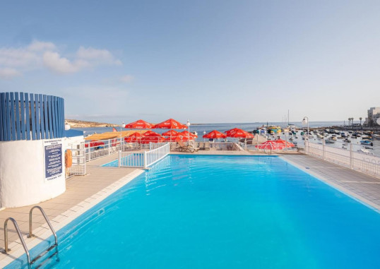GILLIERU HARBOUR HOTEL 15