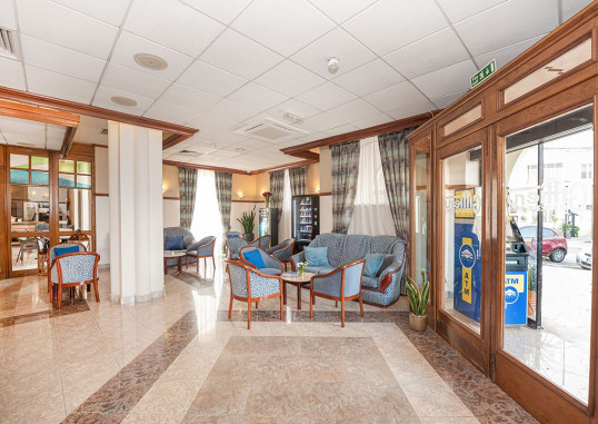 GILLIERU HARBOUR HOTEL 10