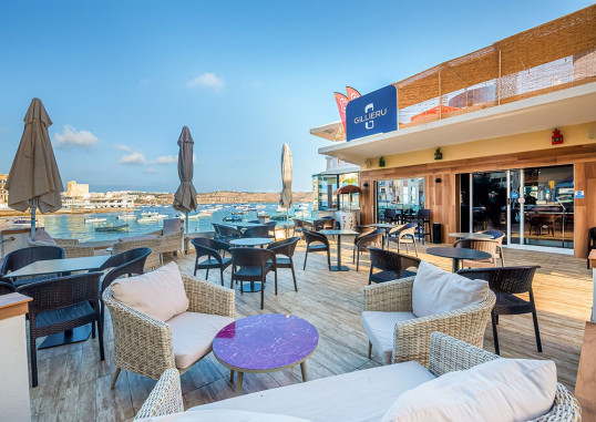 GILLIERU HARBOUR HOTEL 11