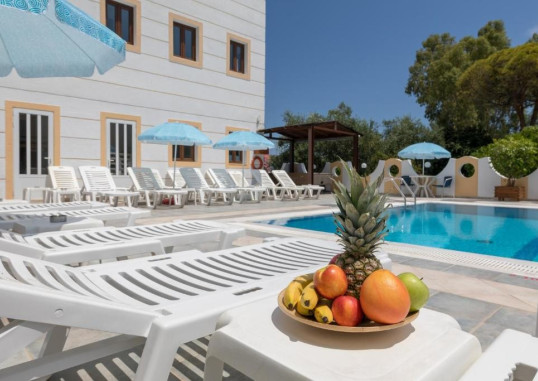 LEFKIMI HOTEL 4