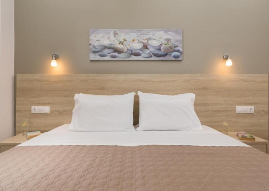 LEFKIMI HOTEL 7