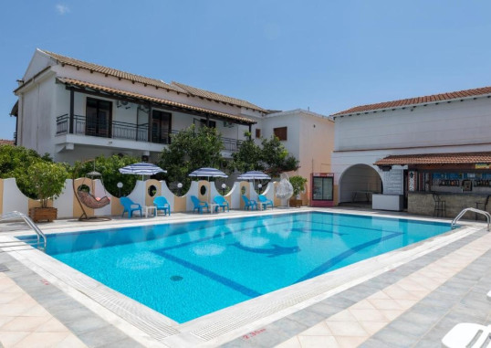 LEFKIMI HOTEL 8