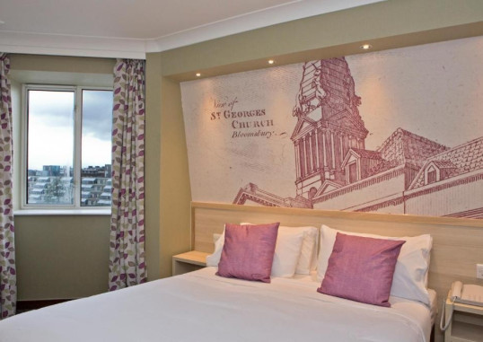 THE PRESIDENT HOTEL 3
