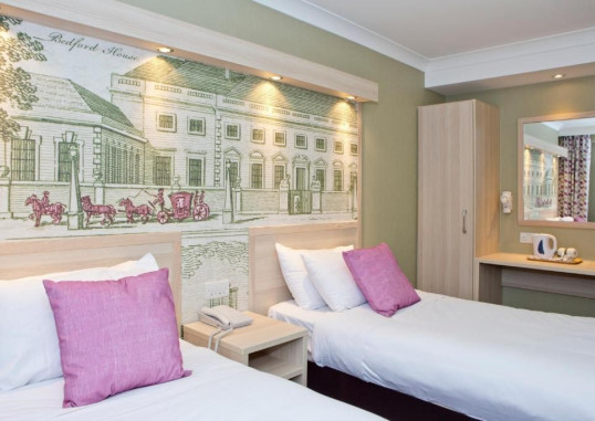 THE PRESIDENT HOTEL 9