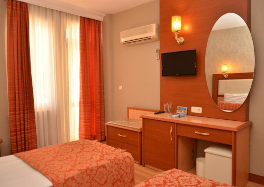 KLEOPATRA DREAMS BEACH HOTEL 2