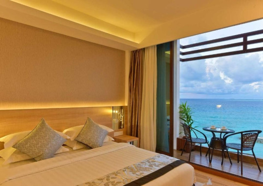 ARENA BEACH & FUSHI SEAVIEW 17