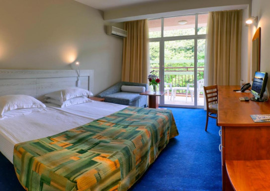 LUNA HOTEL DA OURA 12