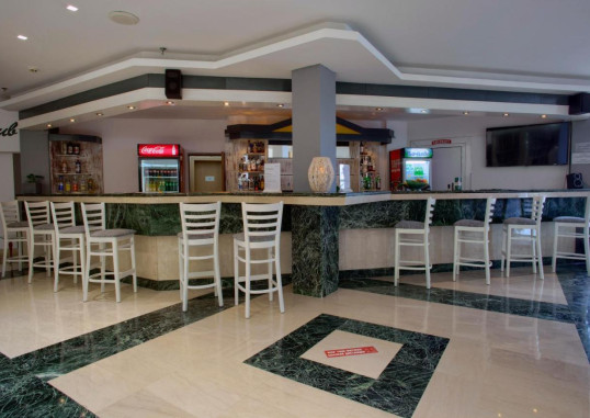 LUNA HOTEL DA OURA 16