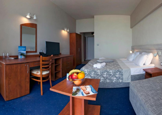 LUNA HOTEL DA OURA 19