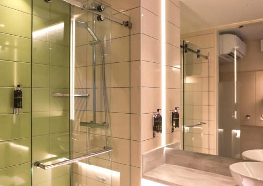 HUB BY PREMIER INN EDINBURGH HAYMARKET 6