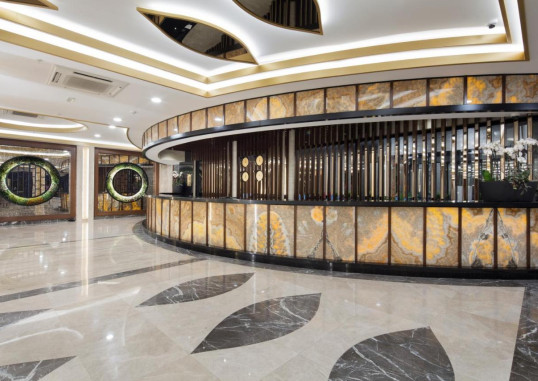 SAPHIR HOTEL 24