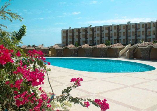 ROYAL BRAYKA BEACH RESORT 1