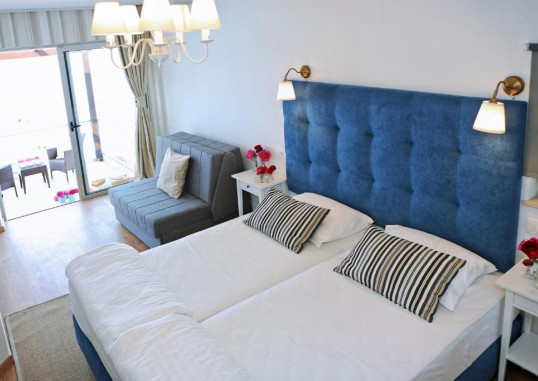 HOTEL DELFIN 10