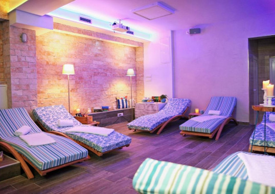 HOTEL DELFIN 6