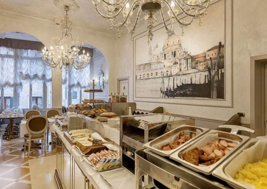 HOTEL CA' DEI CONTI 11