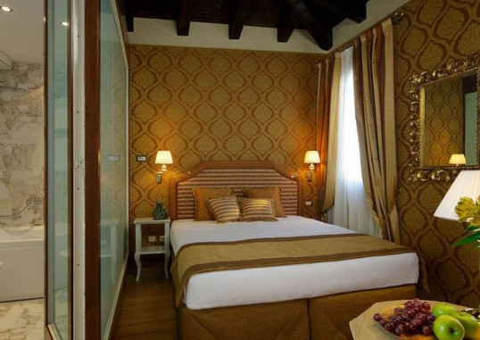 HOTEL CA' DEI CONTI 24