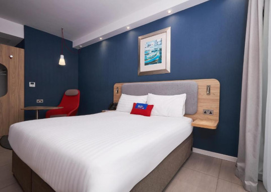 HOLIDAY INN EXPRESS MALTA 17