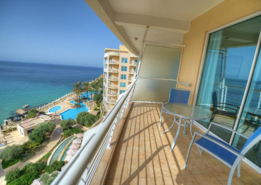 RADISSON BLU RESORT & SPA 25
