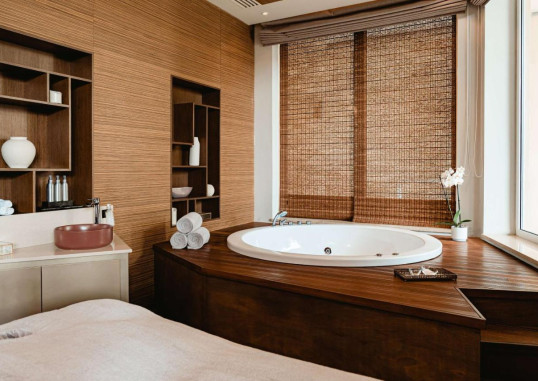 RADISSON BLU RESORT & SPA 4
