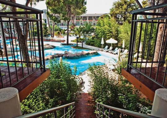 PALOMA SENCIA (ex. CORNELIA DELUXE RESORT) 32