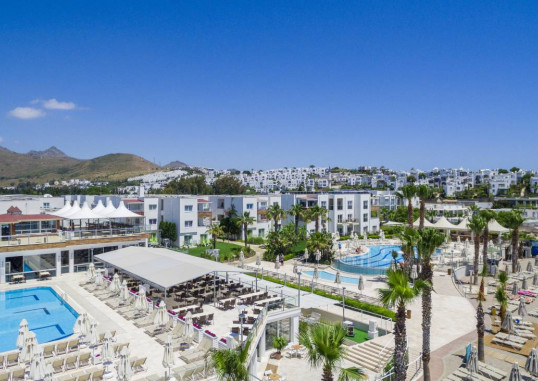ARMONIA HOLIDAY VILLAGE & SPA 3